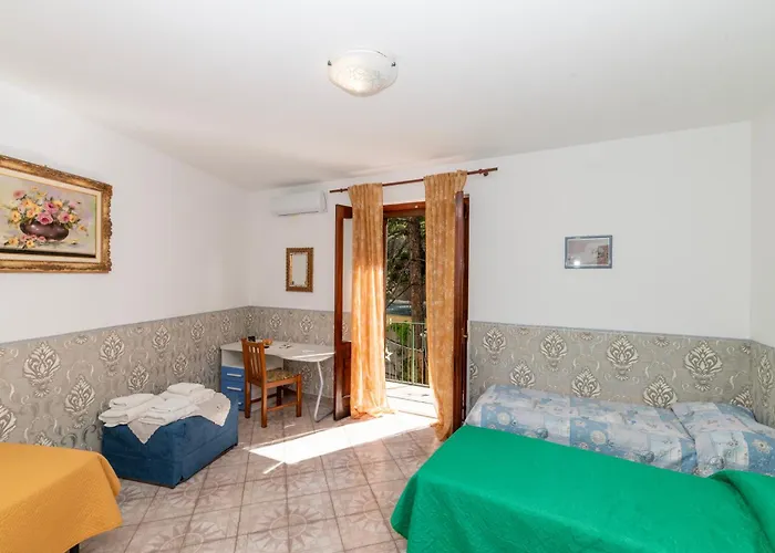 Dream House Penzion 3*