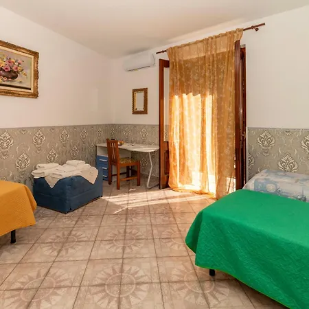 Dream House 3*
